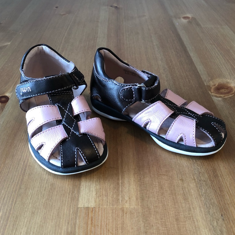 Umi NEW pink and brown sandals